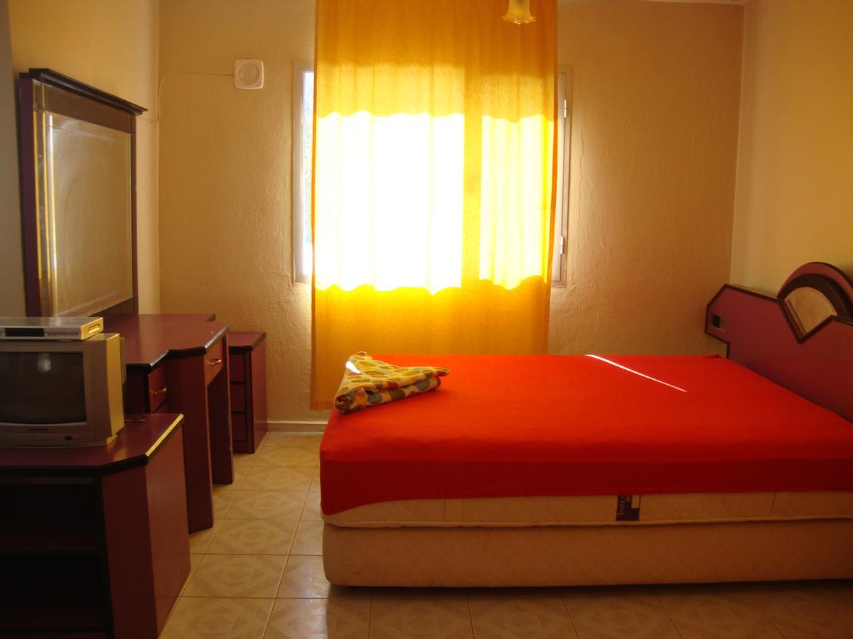 Degerli Motel Seferihisar Room photo